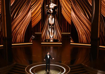 Hollywood comienza su gran fiesta de los Óscar con "Oppenheimer" como favorita