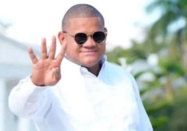 Tras denuncia sobre supuesto abuso a un menor de edad, MIREX suspende vicecónsul dominicano en Puerto Príncipe