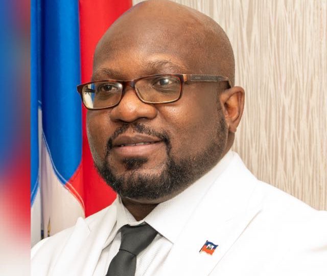 Smith Augustin reemplaza a Dominique Dupuy en el Consejo Presidencial de Transición de Haití