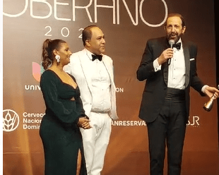 Premios Soberano 2024: Juan Luis Guerra gana en "Artista destacado en el Extranjero"