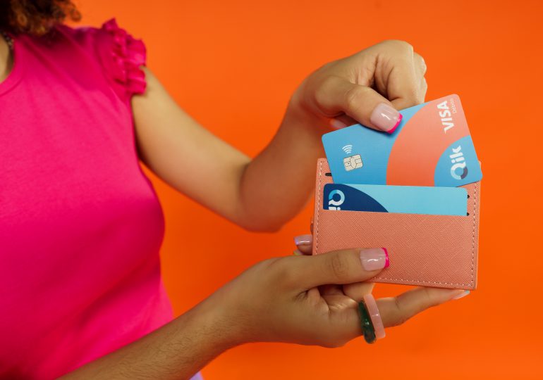 Qik Banco Digital lanza su tarjeta de débito Visa