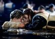 Pagan más de 700.000 dólares por la puerta que salvó a Kate Winslet en ‘Titanic’