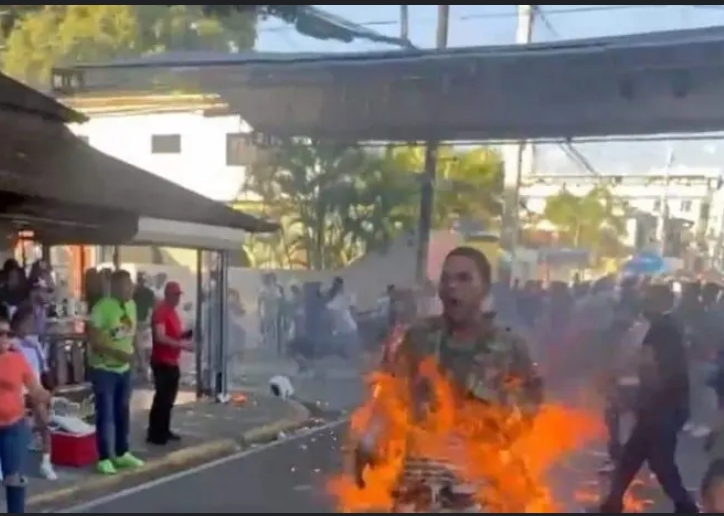 Se eleva a 13 los pacientes recibidos en la Red Pública por quemaduras durante carnaval de Salcedo