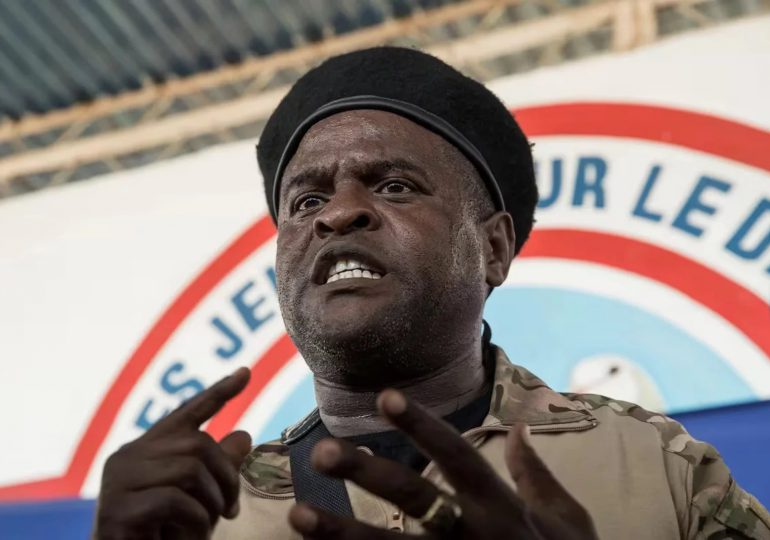 ¿Quién es Jimmy “Barbecue” Cherizier, el líder pandillero en el centro de la ola de violencia en Haití?