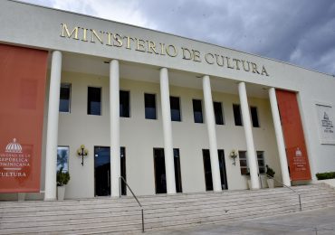 Ministerio de Cultura cancela Desfile Nacional de Carnaval en solidaridad con las víctimas de Salcedo