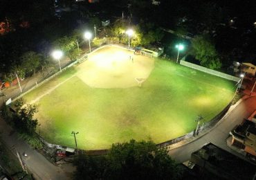 Edesur iluminó con luces LED estadio de softball Diógenes Cuesta, en San Cristóbal