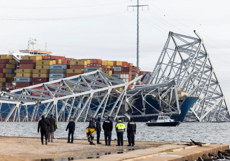 Gobernador: "El buque lanzó un llamado de auxilio antes de colisionar, lo que salvó vidas en Baltimore"
