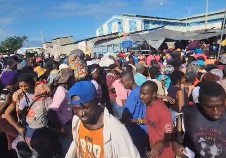 Más de 33.000 haitianos huyeron de Puerto Príncipe en dos semanas de violencia, dice la ONU