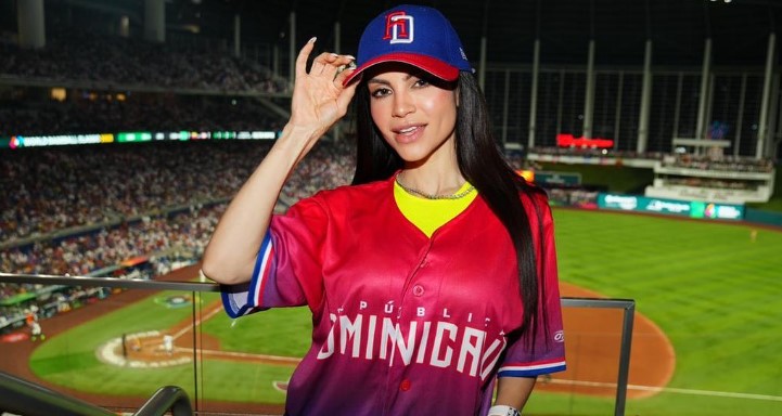Natti Natasha será la embajadora de la serie de MLB en el Estadio Quisqueya