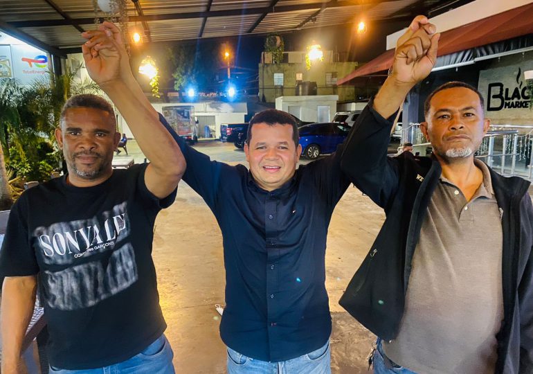 Renuncian del PLD un regidor y dos ex precandidatos a regidores en Elías Piña