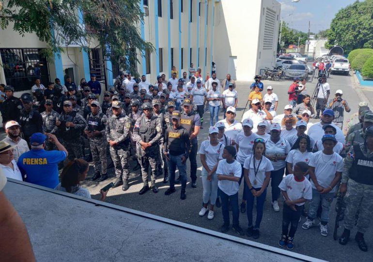 Autoridades del Comando Conjunto Sur FF.AA participa en operativo ″Semana Santa 2024″«Conciencia por la Vida»