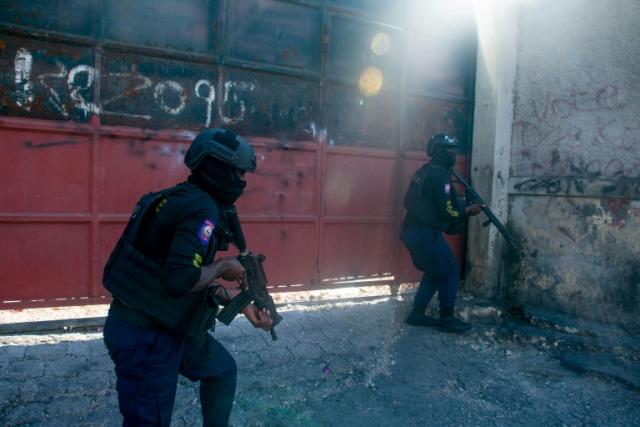 Nuevos tiroteos y ataques en la capital de Haití en medio de frustración ciudadana