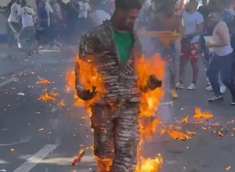 Ministerio de Interior y Policía condena uso ilegal de fuegos artificiales en carnaval de Salcedo