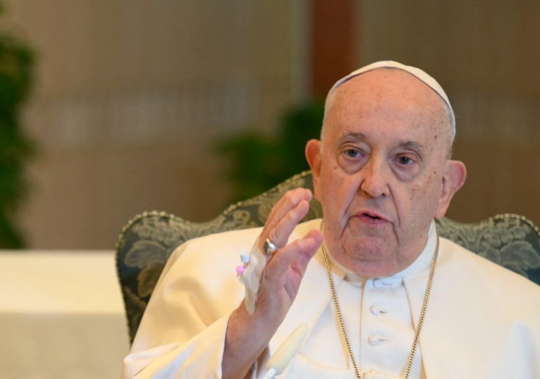 El papa nombra a experto en IA en Pontificia Academia de las Ciencias