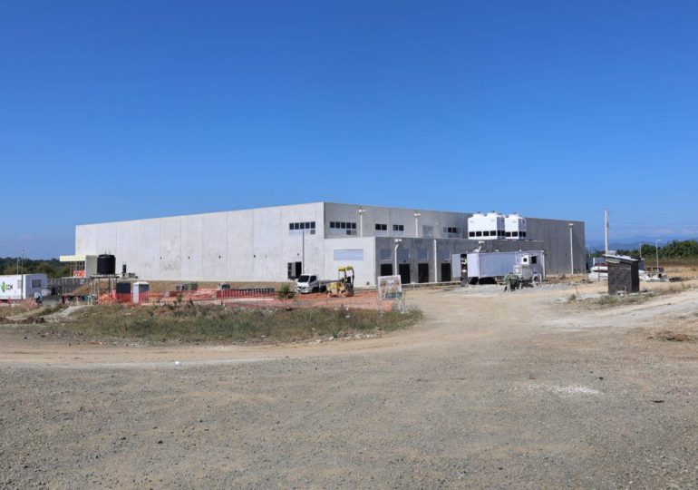 Laboratorios Mallén inaugura moderna planta de producción