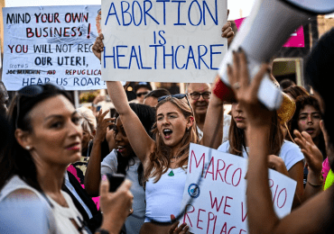 Florida podrá votar en noviembre sobre enmienda para ampliar plazo legal de aborto