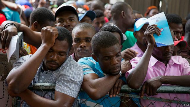 Los haitianos cuentan su "pesadilla" a la espera de una transición política