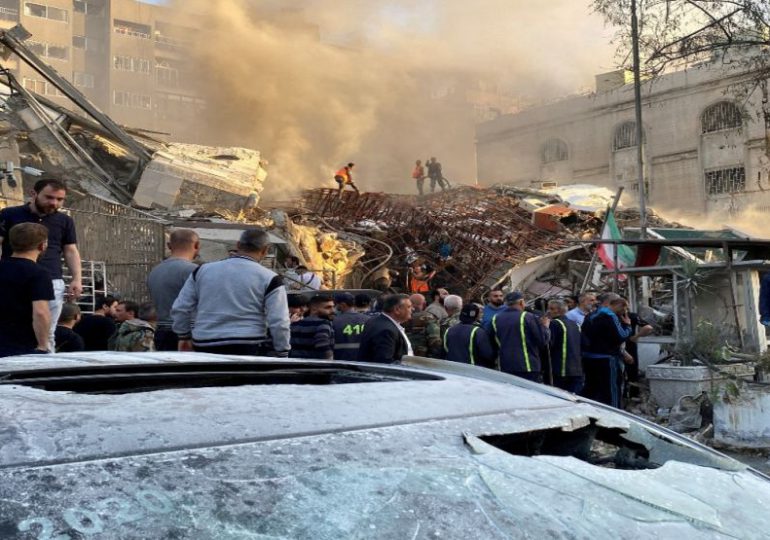 Israel bombardea residencia del embajador de Irán en Siria y deja 8 muertos