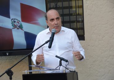 Roque Espaillat: “Nadie va a violar un perímetro de seguridad y al mismo tiempo va a ser tan idiota de transmitirlo en vivo"