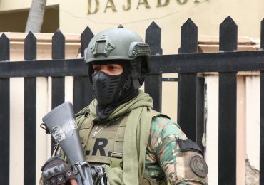 En Dajabón bajo amplio despliegue militar posicionan al reelecto alcalde Santiago Riveron