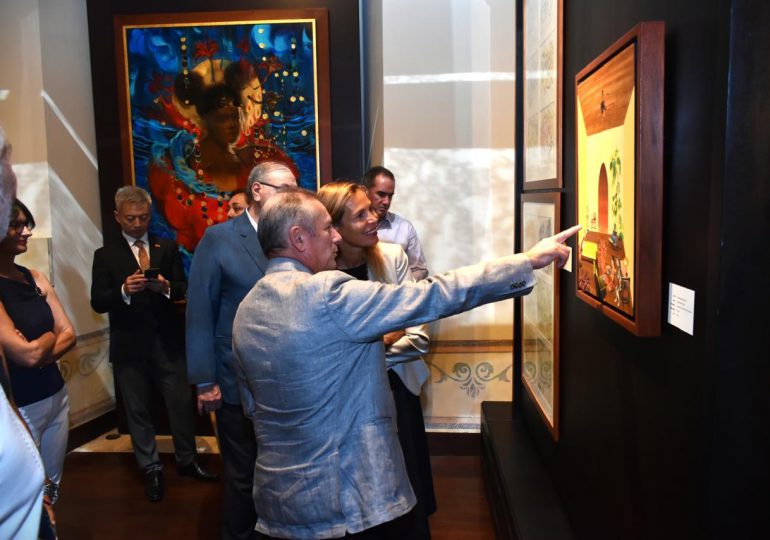 Museo Casa Mella-Russo recibe cuerpo diplomático acreditado en RD
