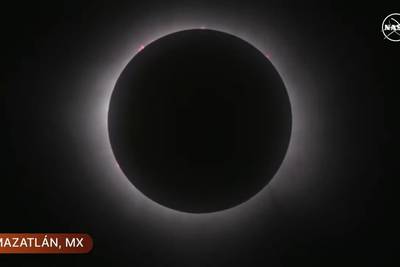 El eclipse solar ya comenzó en México, pasará por EEUU y Canadá