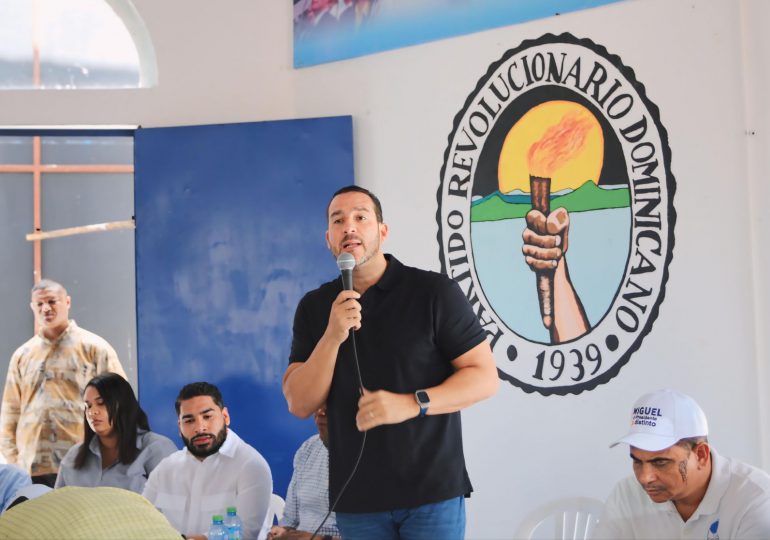 “El abandono del sur ha obligado a la gente a arriesgarse con viajes ilegales”, asegura candidato vicepresidencial Joel Díaz