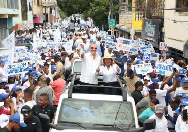 San Pedro de Macorís se moviliza en apoyo a reelección de Abinader