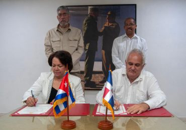 MIU y PCC firman acuerdo de intercambio y cooperación en La Habana