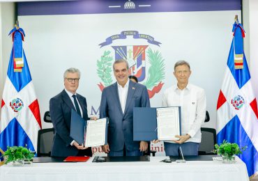 República Dominicana y Reino Unido firman acuerdo para desarrollar proyectos de infraestructura prioritarios para el país