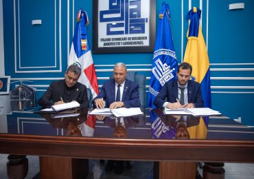 UCNE, CODIA y EuroInnova firman convenio de colaboración para 1,000 becas
