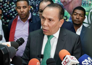 “Gobierno está comprando fiado a militantes y dirigentes de la oposición”, afirma Radhamés Jiménez
