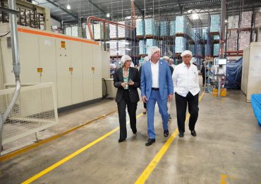 Director General de Proindustria recorre instalaciones del DISDO constatando avance de empresas de manufactura local