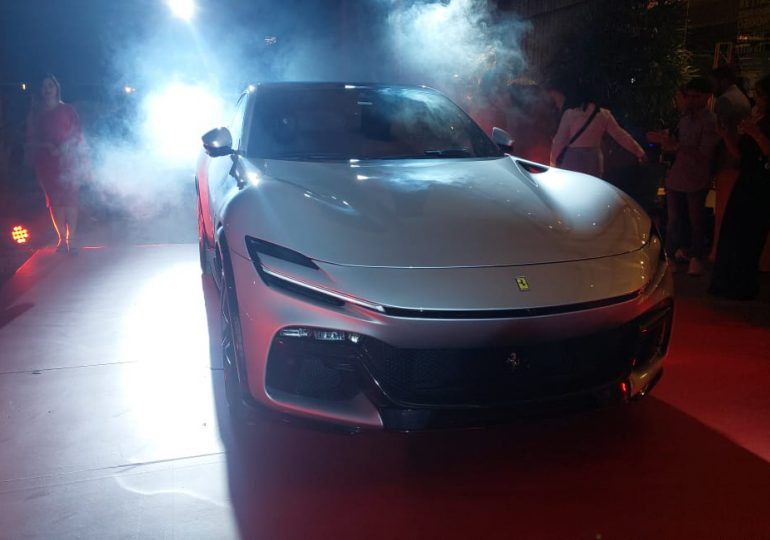 Scudería Dominicana presenta en el país el nuevo Ferrari Purosangue