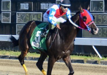 El Hipódromo V Centenario celebra su 29 aniversario y será dedicado al cantante Niní Cáffaro