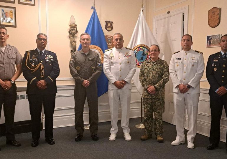 En Washington director del C5i de FF.AA. dominicanas dicta conferencia sobre seguridad y defensa hemisférica