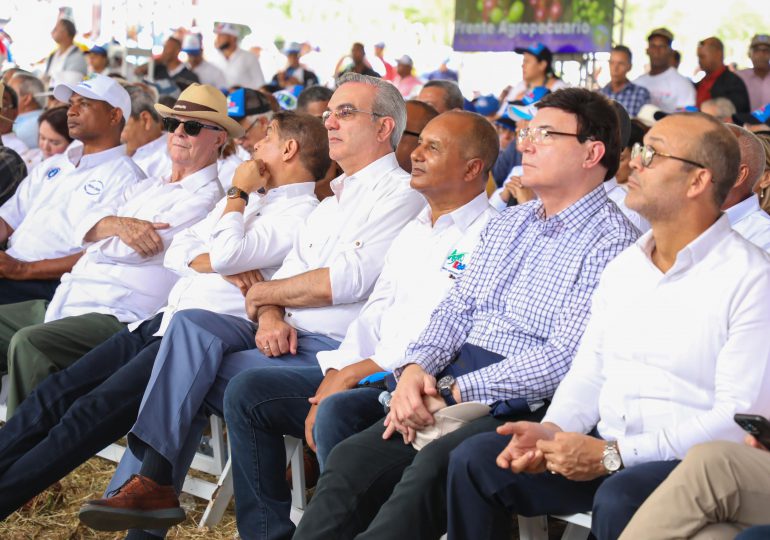 Más de 11 mil productores brindan su apoyo a la candidatura de Luis Abinader