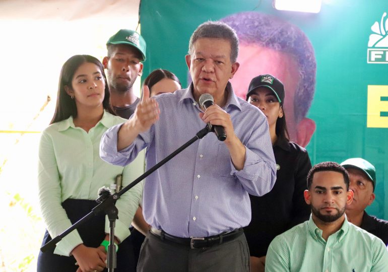 "El PRM lo que quiere es comprar estas elecciones y, no se lo vamos a permitir", dice Leonel