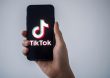 Empresa matriz de TikTok descarta venderla pese a la amenaza de prohibición en EEUU