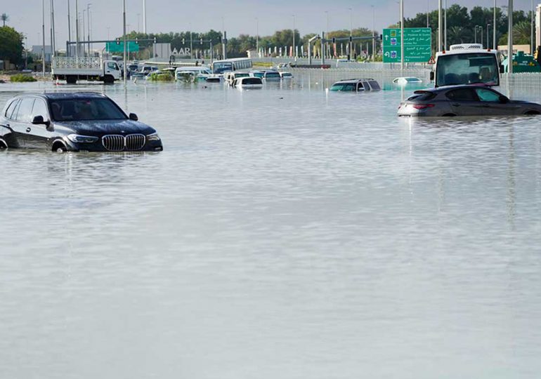 Las lluvias torrenciales provocan caos e inundaciones en Dubái