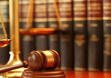 Tribunal varía medida de coerción a tres imputados en caso Coral y Coral 5G