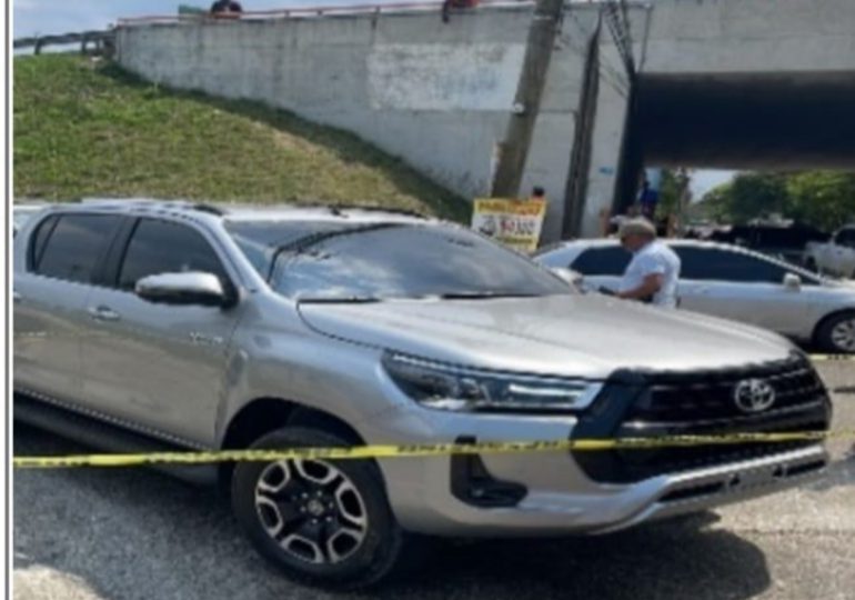 Policía identifica como "Jevo" presunto autor intelectual de ataque a tiros contra pareja de esposos en Gurabo, Santiago