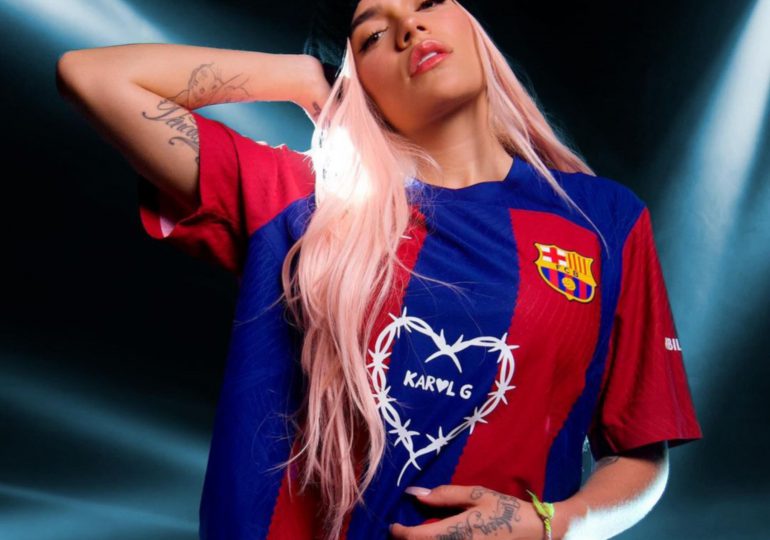 Logo de Karol G aparecerá en la camiseta del FC Barcelona