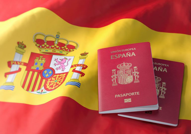 España pone fin a las "visas doradas" para frenar la especulación inmobiliaria