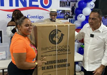 Senador electo Pedro Tineo afirma mujeres son pilar fundamental del gobierno