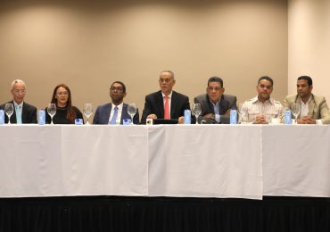 Fuerza del Pueblo presenta Misión Observación Electoral; ex presidente de Colombia, Ernesto Samper encabeza delegación