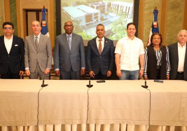 Gobierno anuncia construcción de Centro UASD en Santo Domingo Este
