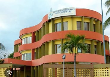 Tribunal ordena reintegración de Escuela Turística del Caribe en edificio CDP