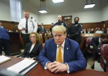 Piyamas, "dulzura" y sexo en el juicio a Trump