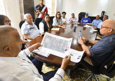 Programa "Mi Autopista Limpia" llega a San Cristóbal